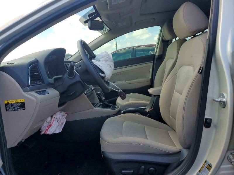 2017 Hyundai Elantra მანქანა იყიდება აუქციონზე, vin: 5NPD84LF7HH175071, აუქციონის ნომერი: 54122936