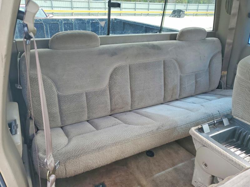 52980536 :رقم المزاد ، 1GCEC19M5VE258355 vin ، 1997 Chevrolet Gmt-400 مزاد بيع