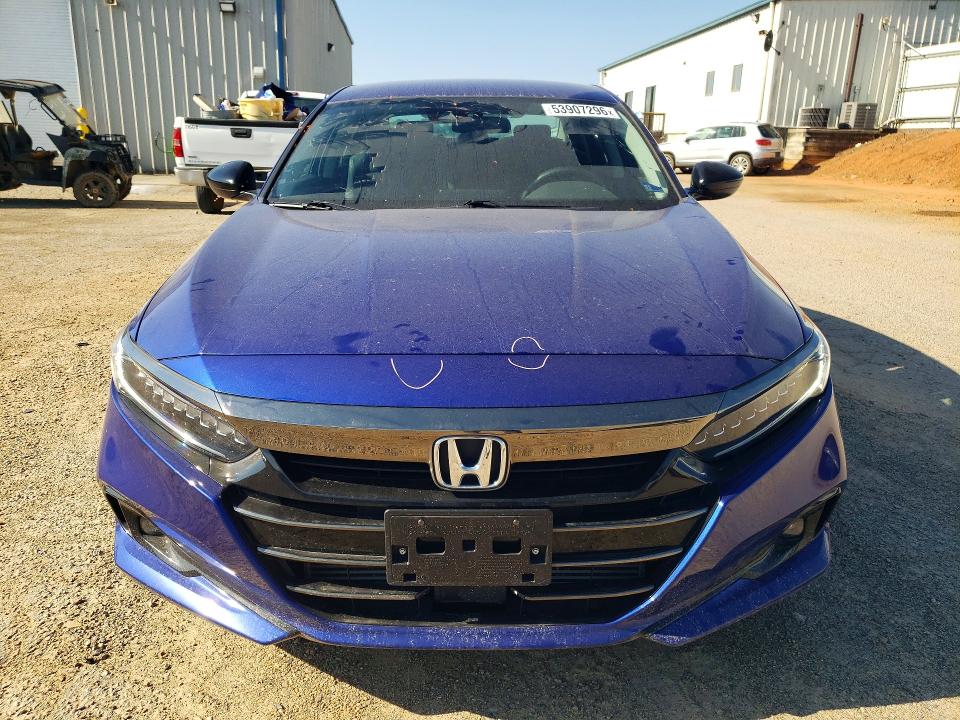 53907296 :رقم المزاد ، 1HGCV1F42NA037276 vin ، 2022 Honda Accord مزاد بيع