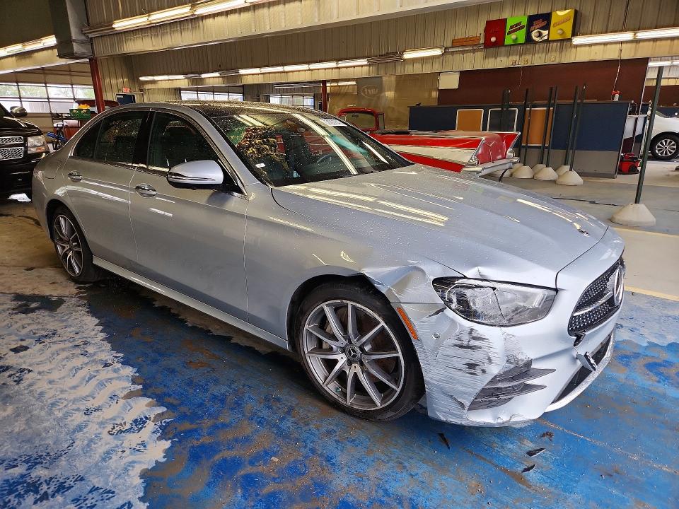 51067846 :رقم المزاد ، W1KZF5KB5PB158775 vin ، 2023 Mercedes-benz E مزاد بيع