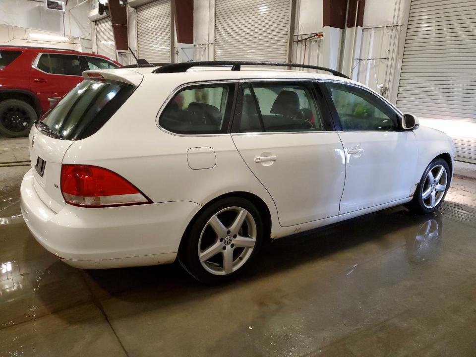 53187306 :رقم المزاد ، 3VWPL71K99M323419 vin ، 2009 Volkswagen Jetta مزاد بيع