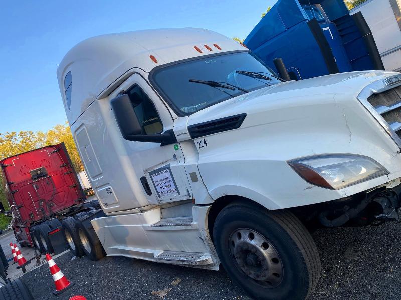 Продажа на аукционе авто 2019 Freigliner Cascadia 126, vin: 3AKJHHDR4KSKY1058, номер лота: 52425046