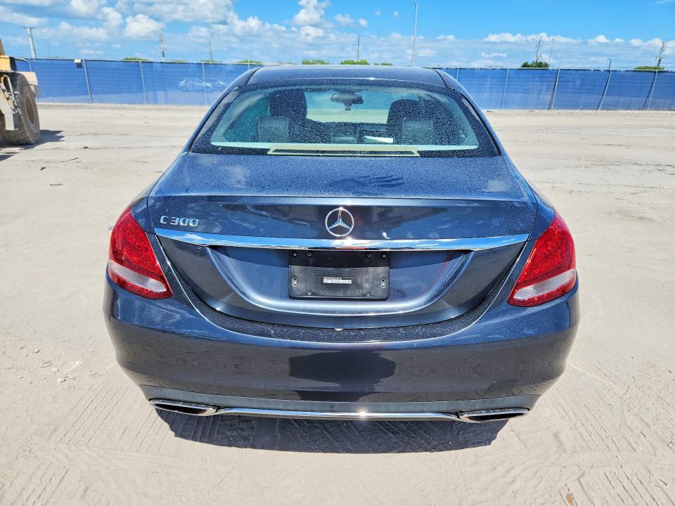 53887646 :رقم المزاد ، 55SWF4JB2FU044736 vin ، 2015 Mercedes-benz C مزاد بيع