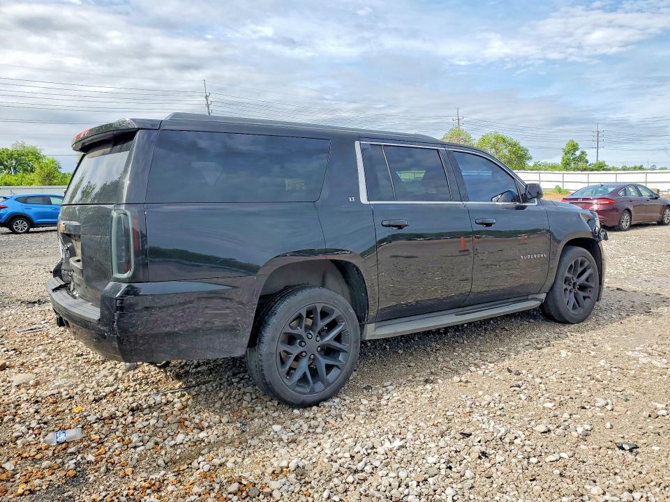 52026726 :رقم المزاد ، 1GNSCJKC0FR293326 vin ، 2015 Chevrolet Suburban مزاد بيع