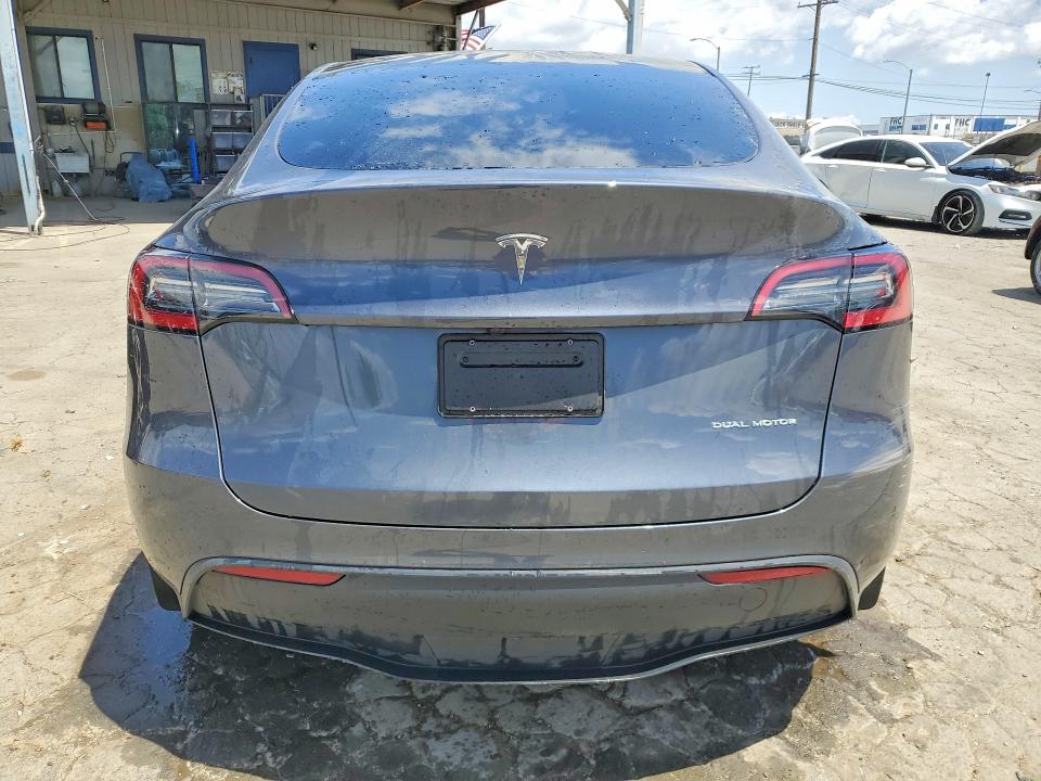 55185936 :رقم المزاد ، 7SAYGDEE9PF915423 vin ، 2023 Tesla Model Y مزاد بيع