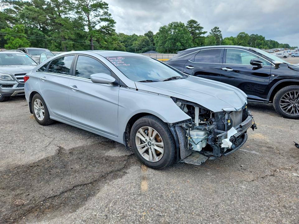 Продажа на аукционе авто 2012 Hyundai Sonata, vin: 5NPEB4AC0CH425600, номер лота: 54513696
