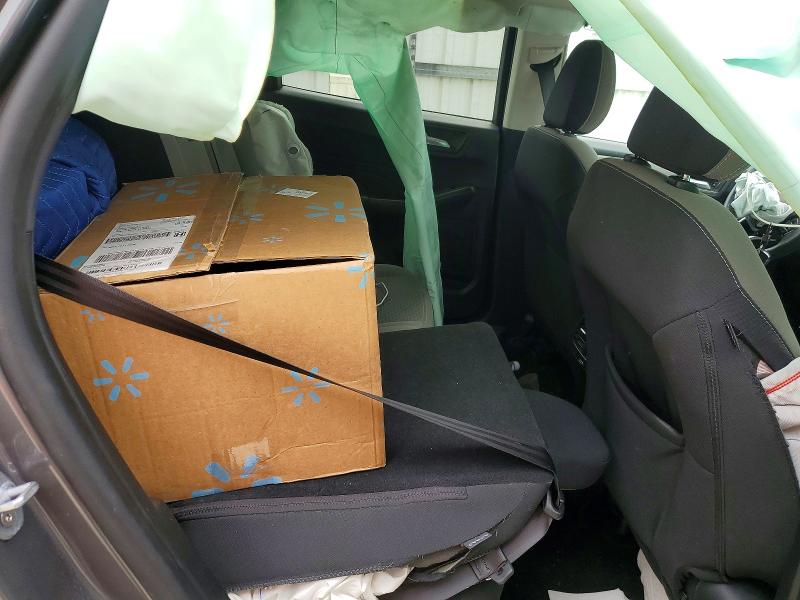 52547876 :رقم المزاد ، 1FMCU0G62MUB20565 vin ، 2021 Ford Escape مزاد بيع