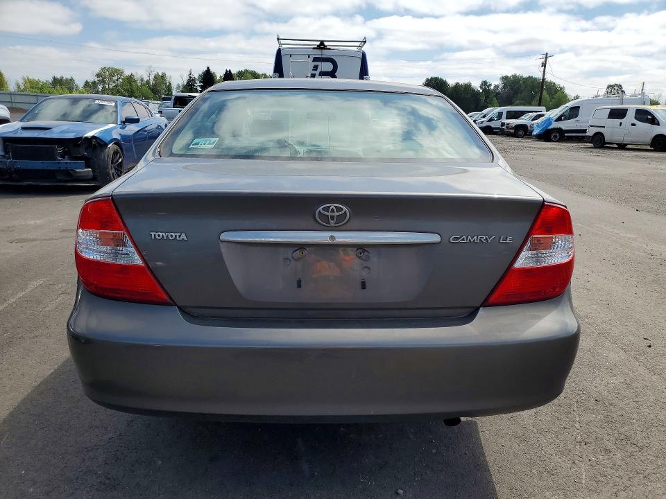 2004 Toyota Camry მანქანა იყიდება აუქციონზე, vin: JTDBE32K740272562, აუქციონის ნომერი: 52456096