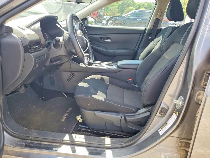 52136976 :رقم المزاد ، 3N1AB8CV5NY315042 vin ، 2022 Nissan Sentra مزاد بيع