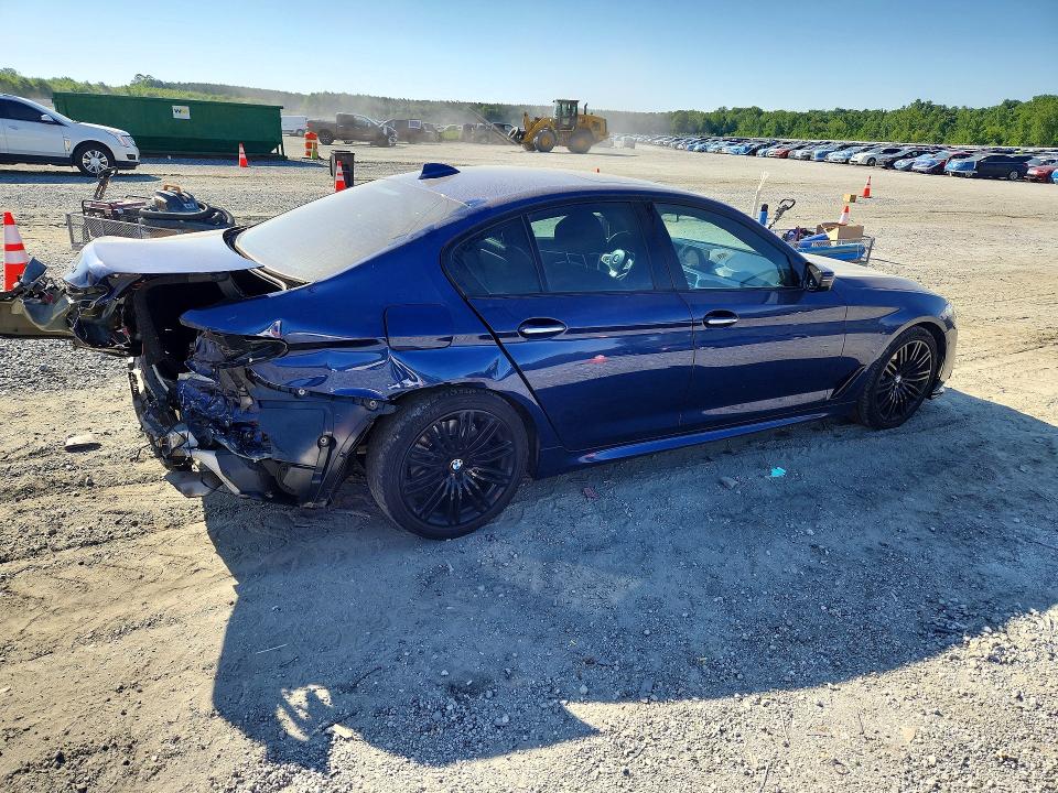 51429456 :رقم المزاد ، WBAJE7C59JWD52028 vin ، 2018 Bmw 540 مزاد بيع