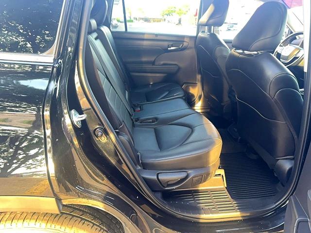 Aukcja sprzedaży 2022 Toyota Highlander, vin: 5TDGZRAHXNS555782, numer aukcji: 52268966