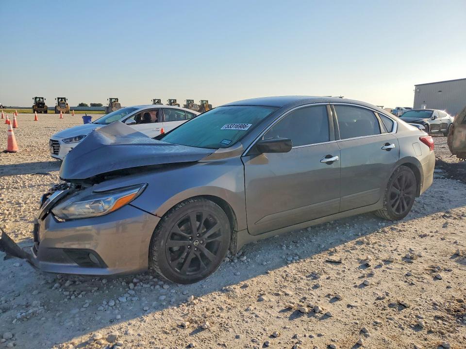 53316986 :رقم المزاد ، 1N4AL3AP6HC268978 vin ، 2017 Nissan Altima مزاد بيع