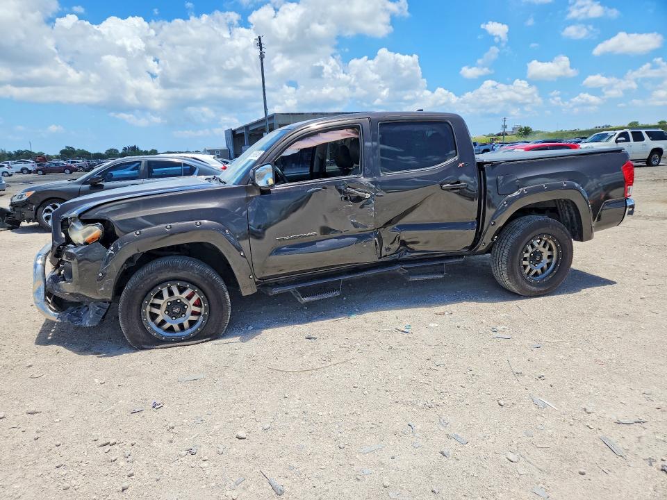 53609106 :رقم المزاد ، 3TMAZ5CN8HM027499 vin ، 2017 Toyota Tacoma مزاد بيع