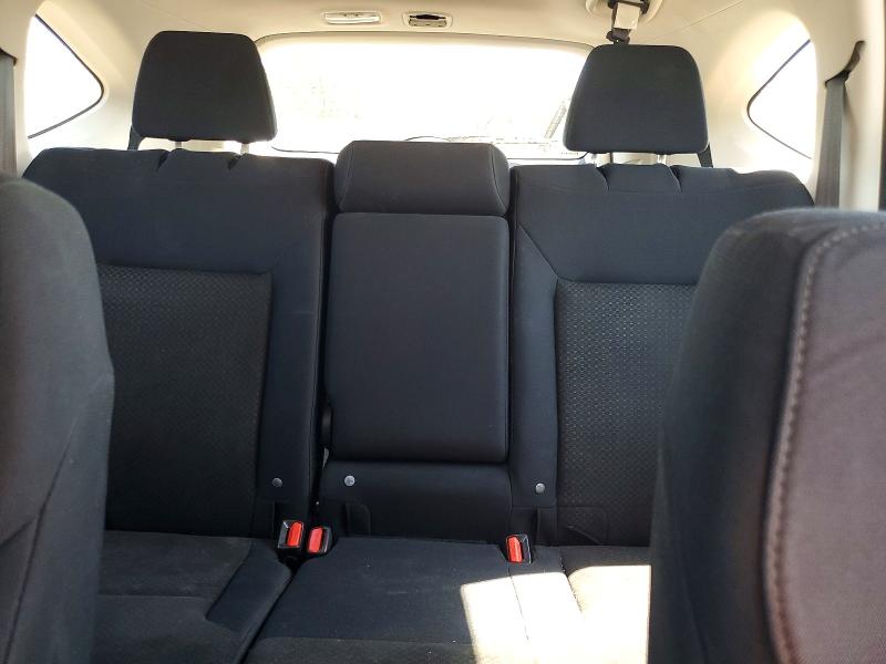 52246426 :رقم المزاد ، 2HKRM4H3XFH609111 vin ، 2015 Honda Crv مزاد بيع
