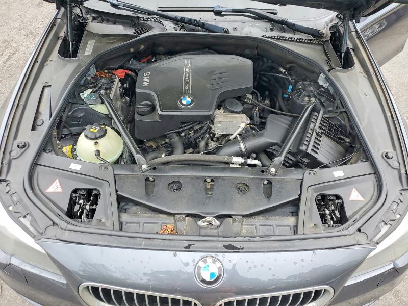 54429916 :رقم المزاد ، WBA5A7C57FG143804 vin ، 2015 Bmw 528 مزاد بيع