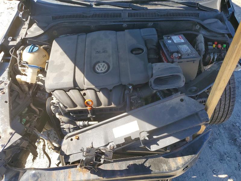53001876 :رقم المزاد ، 3VWDZ7AJ2BM318626 vin ، 2011 Volkswagen Jetta مزاد بيع