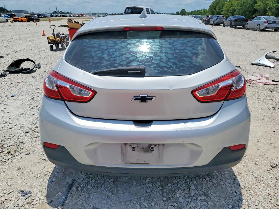 54521366 :رقم المزاد ، 3G1BE6SM0JS655209 vin ، 2018 Chevrolet Cruze مزاد بيع