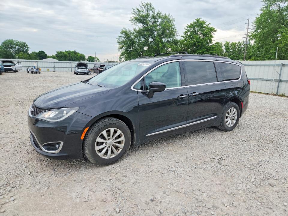 53945596 :رقم المزاد ، 2C4RC1BG2HR578598 vin ، 2017 Chrysler Pacifica مزاد بيع