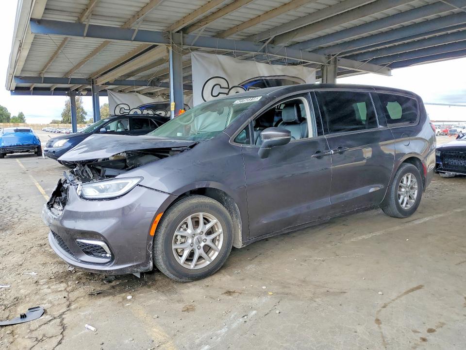Продажа на аукционе авто 2023 Chrysler Pacifica, vin: 2C4RC1BG9PR514573, номер лота: 52752316