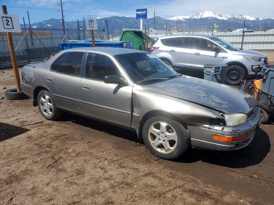 1994 Toyota Camry Le Automatic მანქანა იყიდება აუქციონზე, vin: 4T1GK12E1RU039866, აუქციონის ნომერი: 52905176