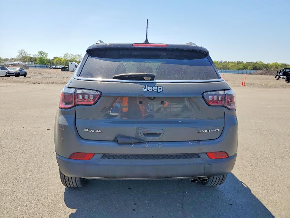 53615546 :رقم المزاد ، 3C4NJDCB9KT767858 vin ، 2019 Jeep Compass مزاد بيع
