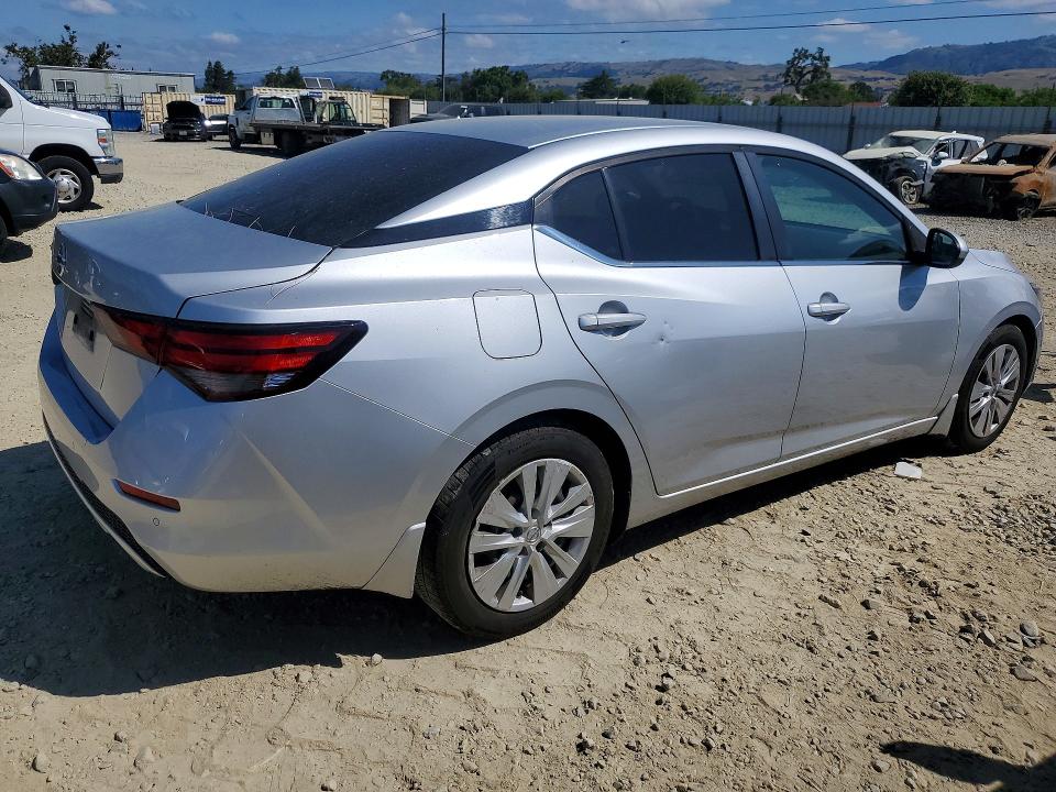52271166 :رقم المزاد ، 3N1AB8BV6MY285310 vin ، 2021 Nissan Sentra مزاد بيع