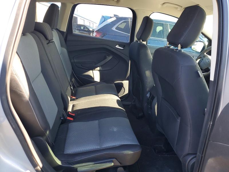 52584376 :رقم المزاد ، 1FMCU0GD7KUA04967 vin ، 2019 Ford Escape مزاد بيع