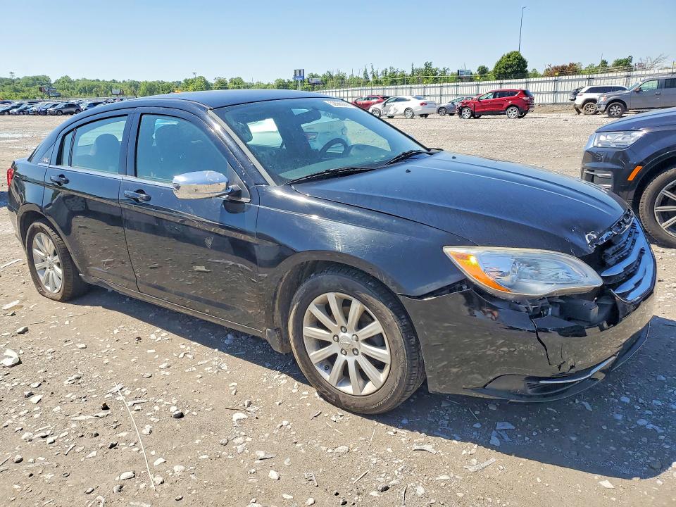 Продажа на аукционе авто 2014 Chrysler 200, vin: 1C3CCBAB7EN146488, номер лота: 52665306