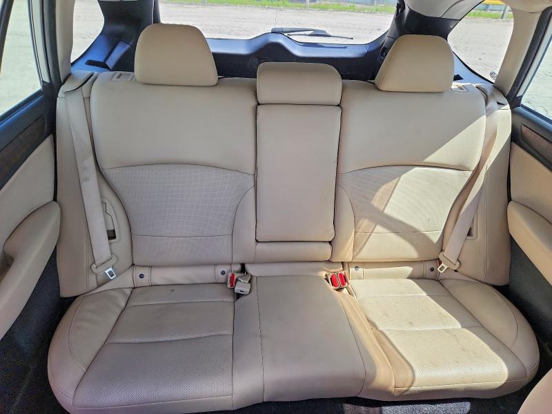 54111896 :رقم المزاد ، 4S4BSANC5F3237940 vin ، 2015 Subaru Outback مزاد بيع