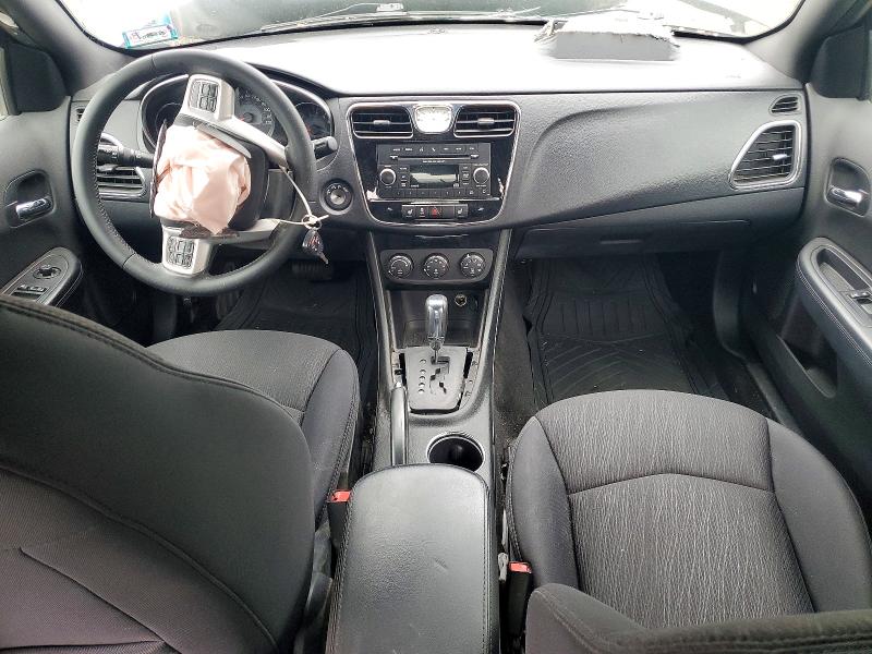 Продажа на аукционе авто 2013 Chrysler 200, vin: 1C3CCBBB3DN542141, номер лота: 53064126