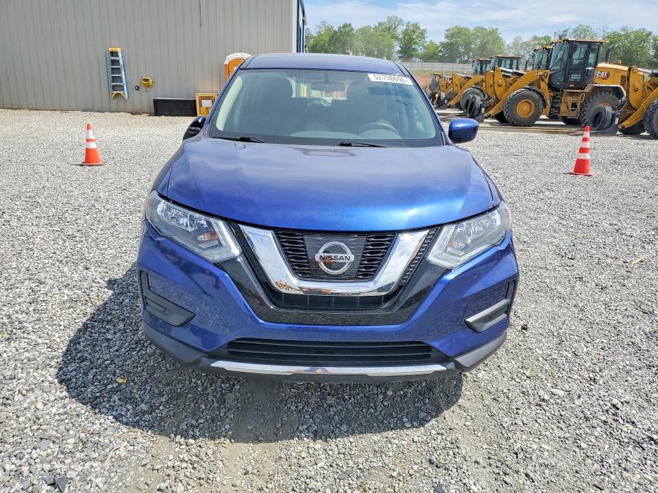 52738696 :رقم المزاد ، 5N1AT2MT9HC895814 vin ، 2017 Nissan Rogue مزاد بيع