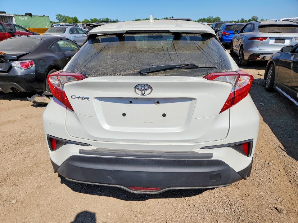 55106876 :رقم المزاد ، NMTKHMBX7JR058848 vin ، 2018 Toyota C-hr مزاد بيع