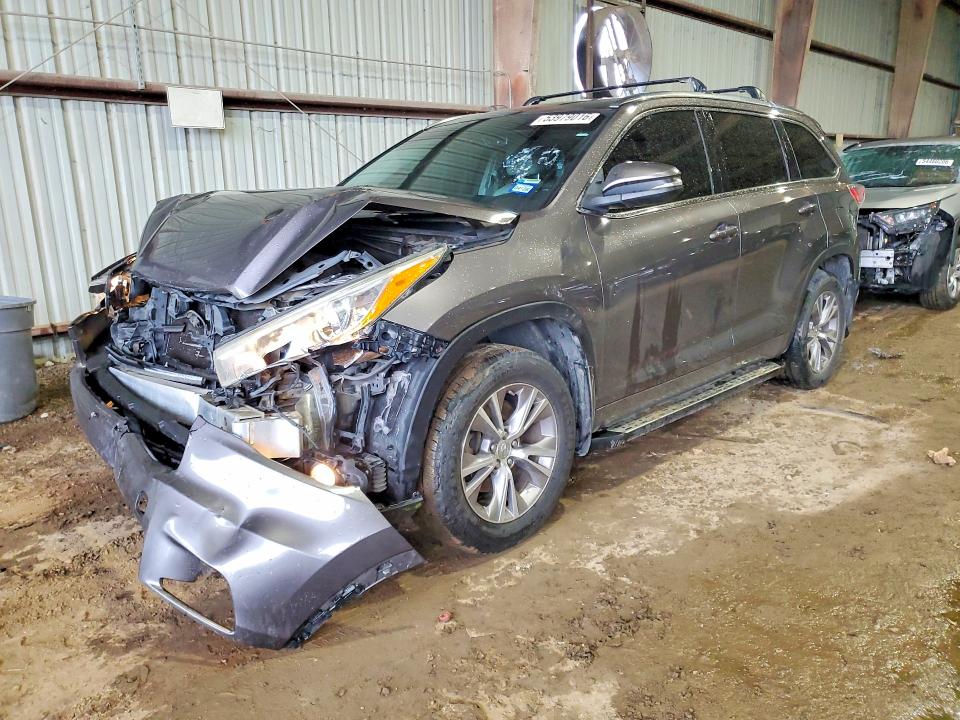 Auction sale of the 2015 Toyota Highlander, vin: 5TDKKRFH2FS099673, lot number: 53979016