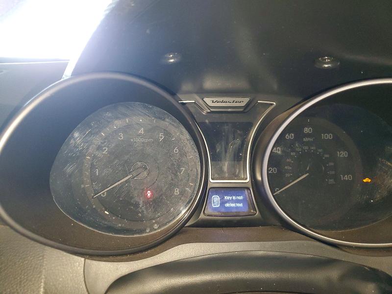 2013 Hyundai Veloster მანქანა იყიდება აუქციონზე, vin: KMHTC6AE6DU135821, აუქციონის ნომერი: 52011176