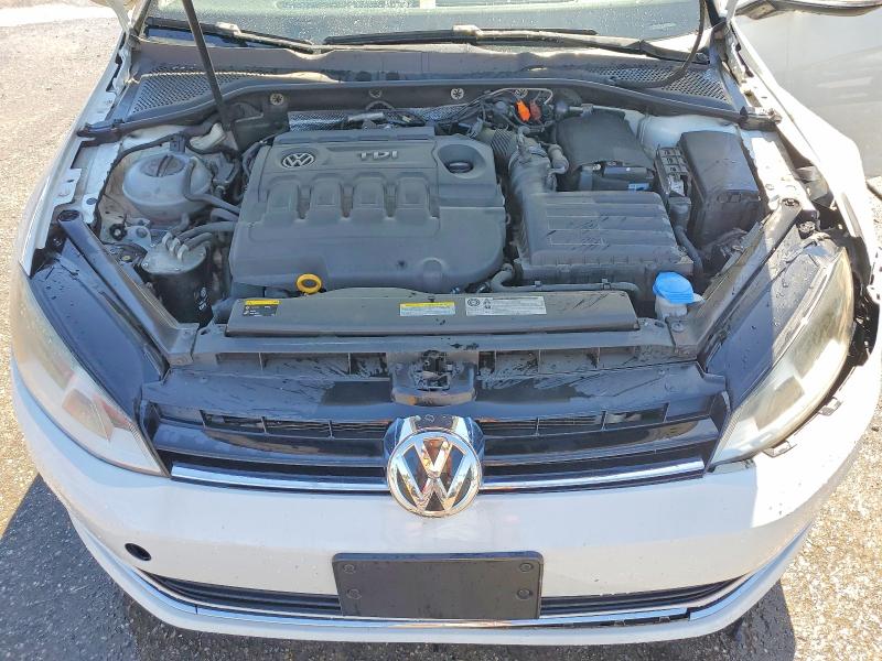 53546926 :رقم المزاد ، 3VW2A7AU7FM012777 vin ، 2015 Volkswagen Golf مزاد بيع