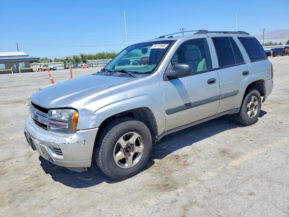 54273886 :رقم المزاد ، 1GNDT13SX52141107 vin ، 2005 Chevrolet Trailblazer مزاد بيع
