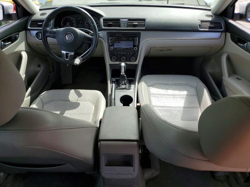 54252286 :رقم المزاد ، 1VWAT7A34FC094742 vin ، 2015 Volkswagen Passat مزاد بيع