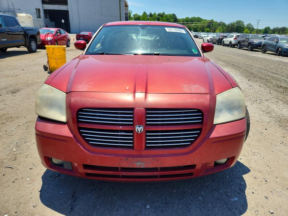 54110286 :رقم المزاد ، 2D4GV582X5H536530 vin ، 2005 Dodge Magnum مزاد بيع