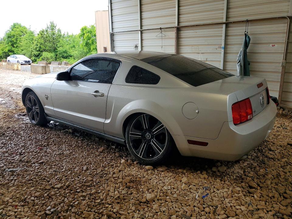 2009 Ford Mustang მანქანა იყიდება აუქციონზე, vin: 1ZVHT80N195144836, აუქციონის ნომერი: 52760256