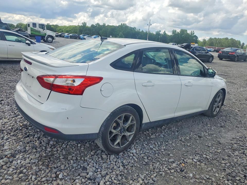 2013 Ford Focus მანქანა იყიდება აუქციონზე, vin: 1FADP3F24DL128579, აუქციონის ნომერი: 54396126