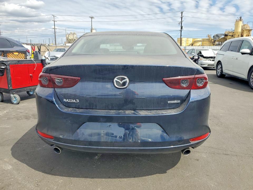55188676 :رقم المزاد ، JM1BPABL9M1346081 vin ، 2021 Mazda 3 مزاد بيع