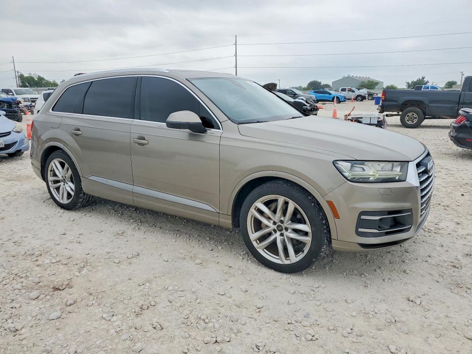 Продаж на аукціоні авто 2017 Audi Q7, vin: WA1VAAF77HD023125, номер лоту: 52738836