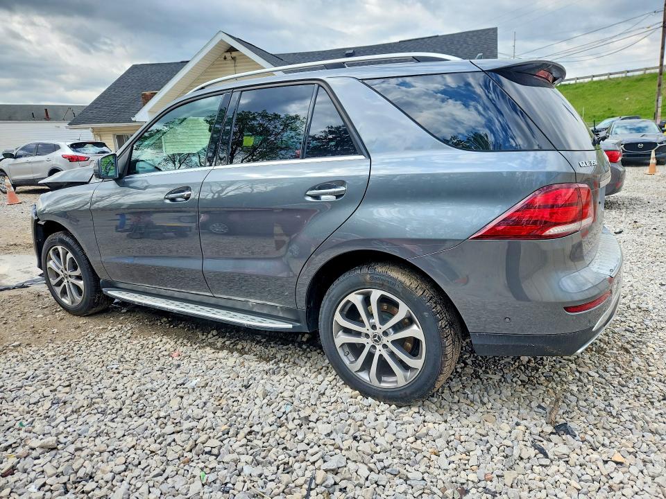 Продажа на аукционе авто 2018 Mercedes-benz Gle, vin: 4JGDA5HBXJB200497, номер лота: 52531016