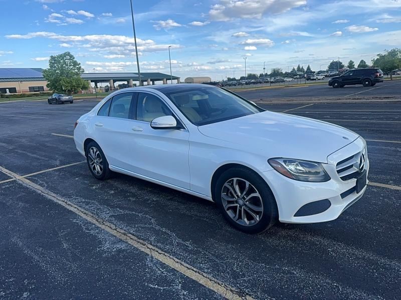 53472576 :رقم المزاد ، 55SWF4KB4FU037530 vin ، 2015 Mercedes-benz C مزاد بيع