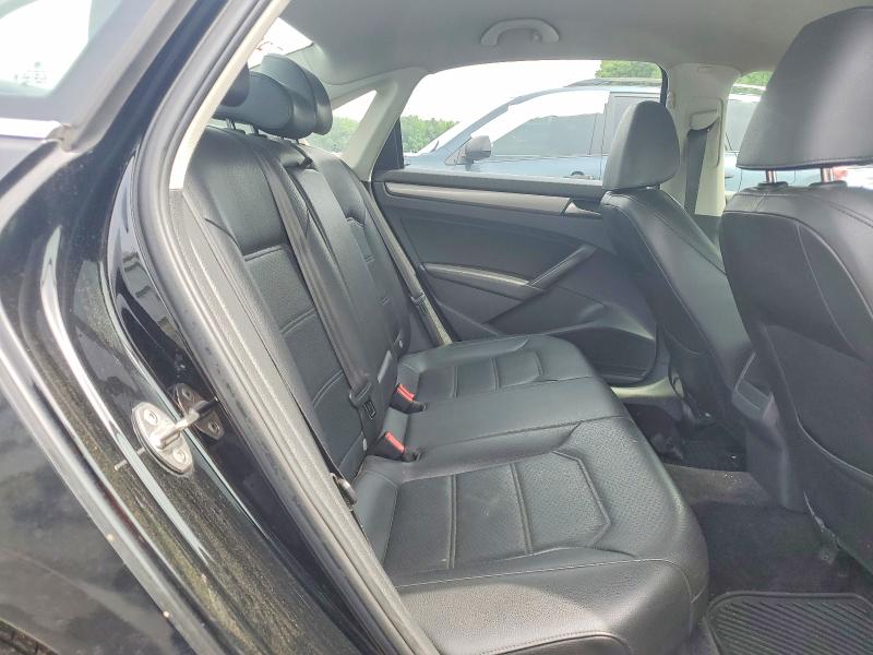 Продажа на аукционе авто 2015 Volkswagen Passat, vin: 1VWAT7A30FC116266, номер лота: 55280626