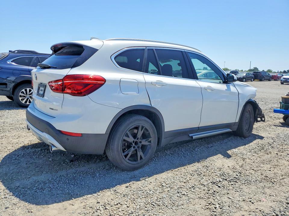 52526166 :رقم المزاد ، WBXJG7C05L3L84447 vin ، 2020 Bmw X1 مزاد بيع
