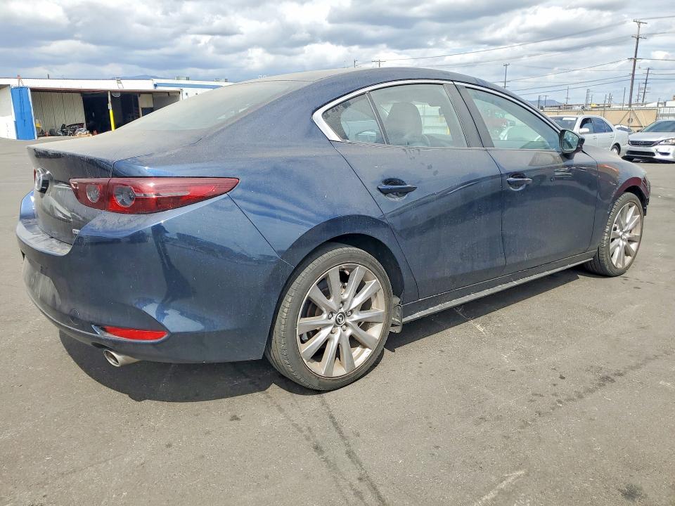 55188676 :رقم المزاد ، JM1BPABL9M1346081 vin ، 2021 Mazda 3 مزاد بيع