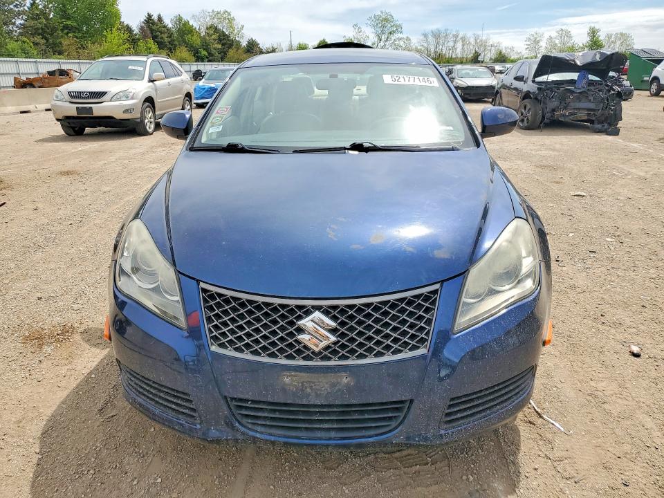 52177146 :رقم المزاد ، JS2RF9A31B6110791 vin ، 2011 Suzuki Kizashi مزاد بيع