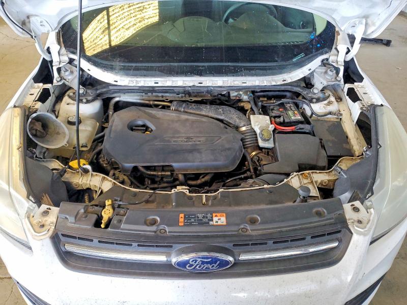 Продаж на аукціоні авто 2015 Ford Escape, vin: 1FMCU0GX3FUA63272, номер лоту: 55385766