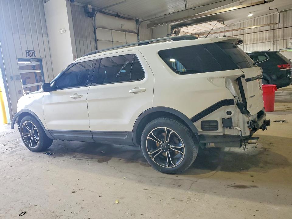 54444596 :رقم المزاد ، 1FM5K8GT7FGB15544 vin ، 2015 Ford Explorer مزاد بيع